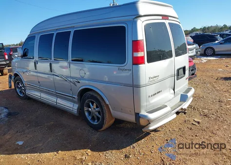 2003 GMC Savana Cutaway Standard/Standard W/C7L/C7N z USA, uszkodzony, nr VIN 1GDFG15T631169531